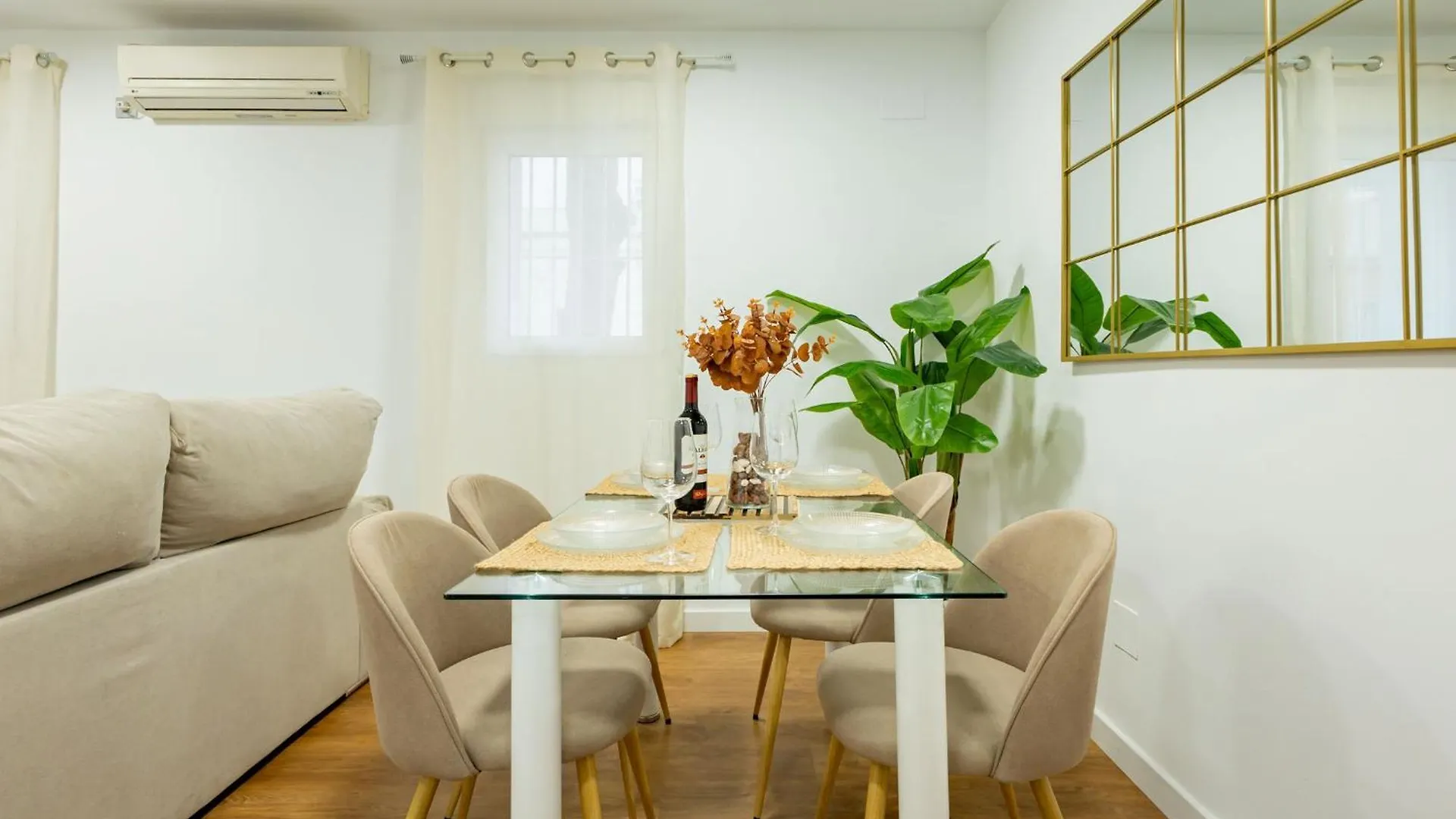 Apartamento El Refugio De Emma Sevilla